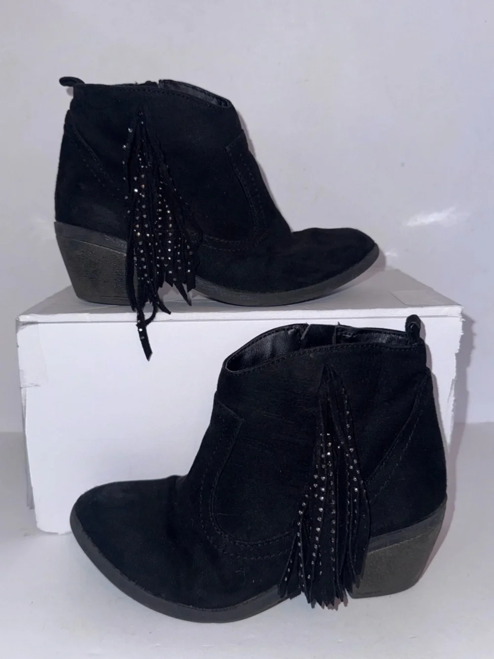 wonder nation size 1 Black Suede Fringe Ankle Booties